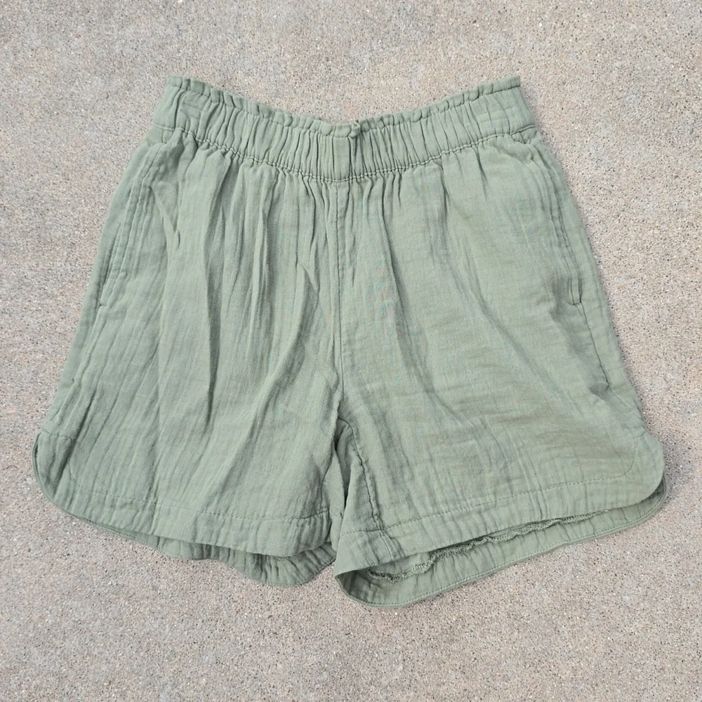 Old Navy Light Olive Green High Waist Women’s Shorts